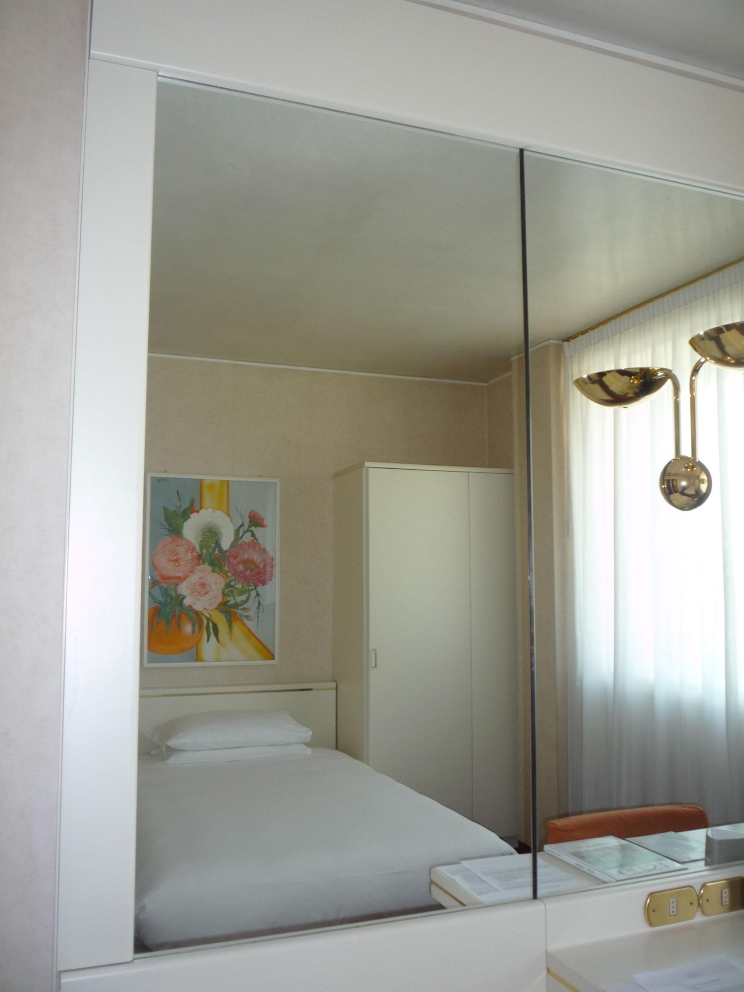 Starhotels Cristallo Palace Hotel 4*